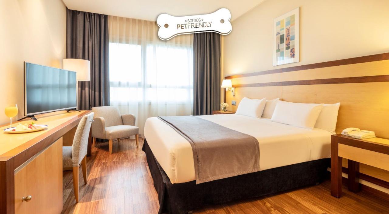 Ilunion Pio XII Hotel Madrid Bagian luar foto