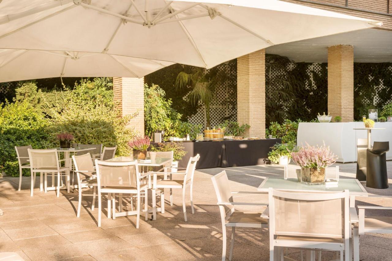 Ilunion Pio XII Hotel Madrid Bagian luar foto