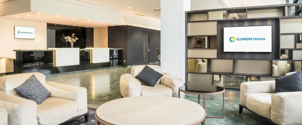 Ilunion Pio XII Hotel Madrid Bagian luar foto